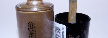 Catrice Revoltaire C02 Attracting Camouflage