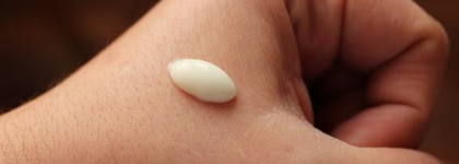 Hydrating dey cream with 7 plants  Phyto 7. Крем для ежедневного применения. Увлажнение и сияние на основе 7 трав от компании Phyto