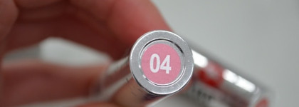 Две помады-блеска "Ideal Shine" от Eva Mozaic в оттенках 10 и 04