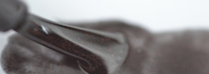 Черный с изюминкой гель-лак Orly GelFx в оттенке Take Him to the Cleaners