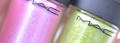 Рассыпчатые пигменты от Mac в оттенках Pink Pearl и Chartreuse Bouquet
