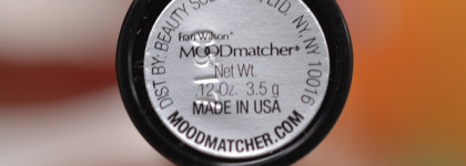 Зеленый или синий? Необычные помады Moodmatcher Luxe в оттенке Green и Moodmatcher Light Blue