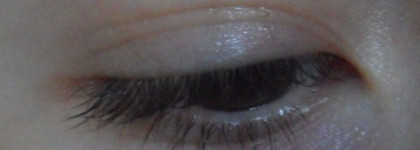 Отличная тушь Lumene Cloudberry Length Serum Mascara with Lumene Extending serum цвет Черный