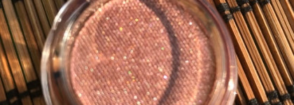 Розовое шампанское. Giorgio Armani Eyes to Kill Stellar bouncy high pigment eye color - 5