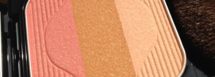 Shiseido Face Color Enhancing Trio RD 1 (Apple) Румяна с шелковистой текстурой и эффектом сияния