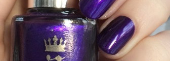 Essie Nail Lacquer #47 Sexy Divide, A-England Avalon