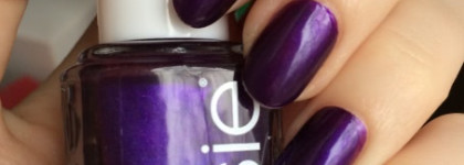 Essie Nail Lacquer #47 Sexy Divide, A-England Avalon