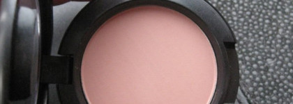 Неженка MAC Sheertone Blush Tenderling