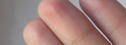 Малютка Clarins Blush Prodige Illuminating Cheek Colour 02 Soft Peach