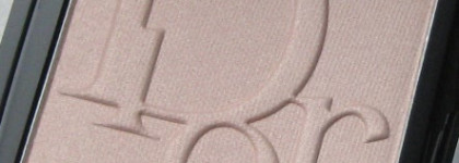 Один из любимых хайлайтеров Diorblush Vibrant Colour Powder Blush № 421 Starlight