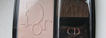 Один из любимых хайлайтеров Diorblush Vibrant Colour Powder Blush № 421 Starlight