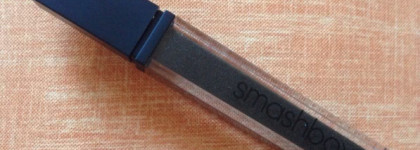 Серые губы. Страшно? Smashbox Be Legendary Lip Gloss Black Tied