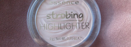 Красота в простоте Essence Strobing Highlighter 10 Let it glow