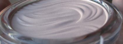 Красота в простоте Essence Strobing Highlighter 10 Let it glow