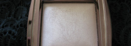 Пост обожания. Hourglass Ambient Lighting Powder Mood Light