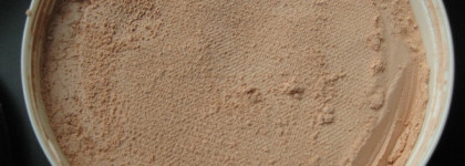 Драгоценная вуаль  Caron Transparent Loose Powder Naturelle