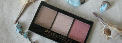 Сказ о том, как в отпуск я не взяла ничего, кроме этой палетки. Makeup Revolution London Sculpt & Contour Kit - Ultra Fair C01