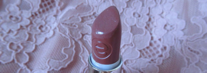 Долой снобизм! Essence Colour Up! Shine on! №10