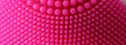 Верные помощники Foreo Luna Play Plus и GlamGlow Supercleanse