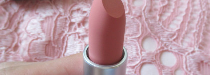 Лето будет! MAC Powder Kiss Lipstick 302 Sweet, No Sugar и 308 Mandarin O