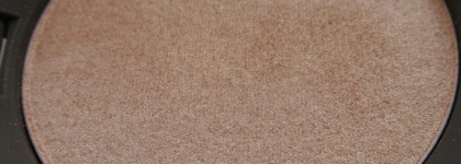 Ослепительное лето Becca Shimmering Skin Perfector Pressed в оттенке Opal