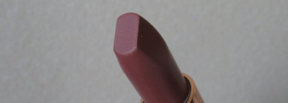 Любимая помада Меган Маркл. Charlotte Tilbury Matte Revolution Very Victoria