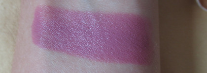 MAC Love Me Lipstick