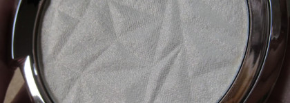 Becca Shimmering Skin Perfector Pressed Vanilla Quartz