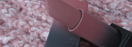 Huda Beauty Power Bullet Matte Lipstick в оттенке Joyride