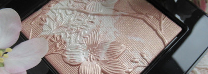 Bobbi Brown Highlighting Powder в оттенке Pink Glow