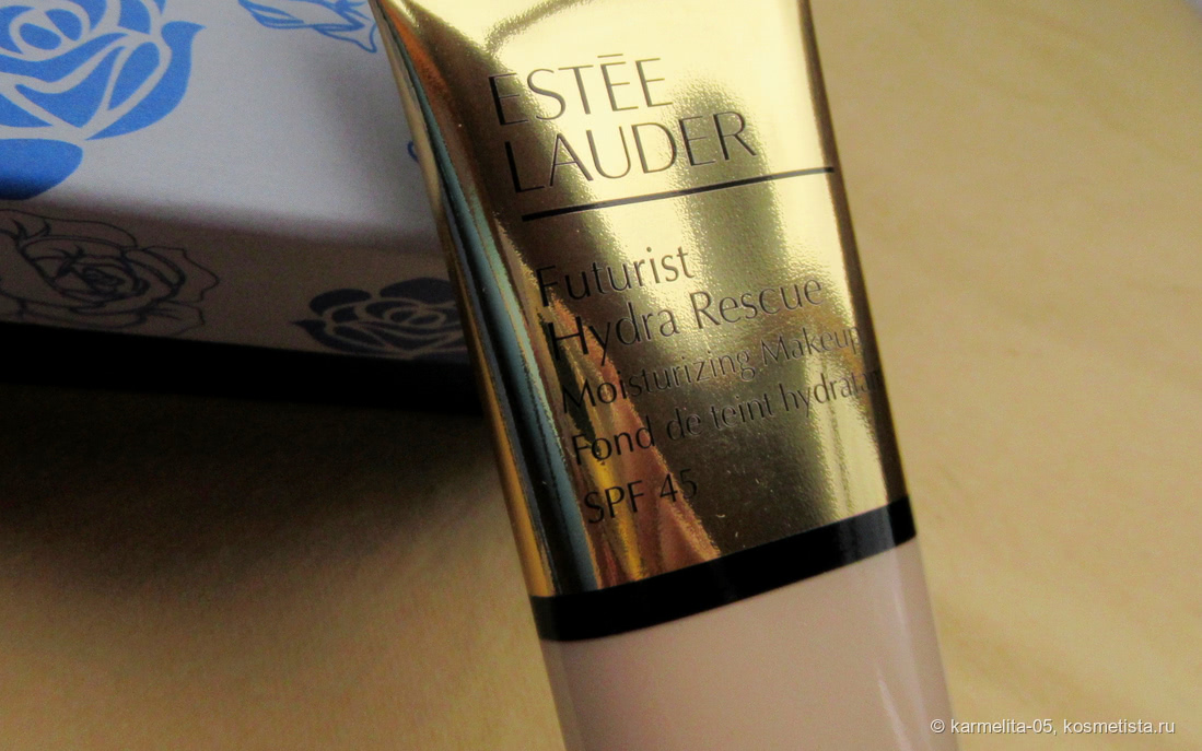 futurist hydra rescue moisturizing makeup spf45