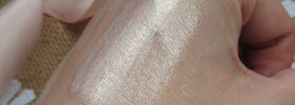 Эффект глазированной кожи. Elian Glow Explosion Liquid Highlighter