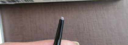 Этот волшебный карандаш. Marc Jacobs Fineliner в оттенке 36 (Dove)Affair