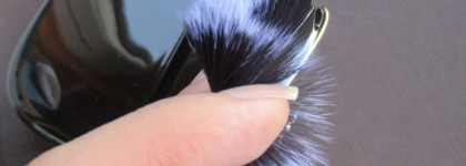 Компактная пудра Marc Jacobs Accomplice в оттенке 50 Ingenue