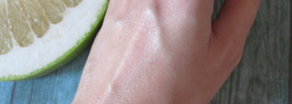 Действие на поры-кратеры. Origins Ginzing Into the Glow Brightening Serum