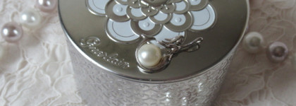 Первые весенние бутоны. Guerlain Meteorites Light-Revealing Pearls of Powder Pearl Glow Spring 2021. Сравнение с другими выпусками