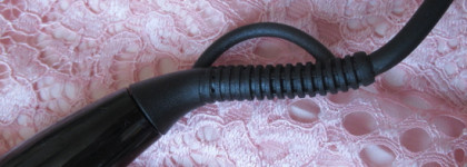 Прямые волосы за несколько минут. Расческа-выпрямитель Philips StyleCare Essential Bhh880/00