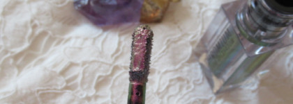 Вечернее украшение. Natasha Denona Chromium Multichrome Liquid Eyeshadow в оттенке Ultraviolet