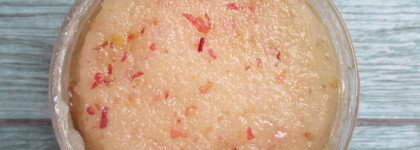 Роскошный скраб для тела. Zeitun Wellness Smoothing Body Scrub Damascus Rose Oil