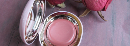 Румяна для тех, кто боится румян. Rare Beauty Stay Vulnerable Melting Blush в оттенке Nearly Neutral