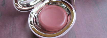 Румяна для тех, кто боится румян. Rare Beauty Stay Vulnerable Melting Blush в оттенке Nearly Neutral