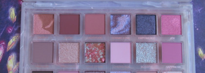 Huda Beauty Rose Quartz Eyeshadow Palette. До чего красива