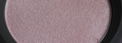 Тот самый влажный блеск. Becca Shimmering Skin Perfector Pressed Rose Quartz