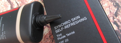 Мой идеальнейший тинт для лица. Shiseido Synchro Skin Self-Refreshing Tint в оттенке 215 Light Buna. Сравнение с другими оттенками