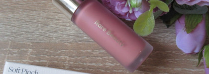 Пополнение в оттенках. Rare Beauty Soft Pinch Liquid Blush в оттенке Hope