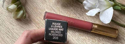 Пудровые, гладкие, подсвеченные губы. Gucci Liquid Matte Lip Colour Transfer Proof в оттенке 203 Mildred Rosewood