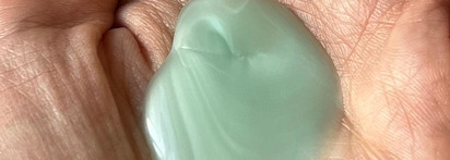 Шампунь, распутывающий очень сложные узлы. Avon Care Роскошное Увлажнение