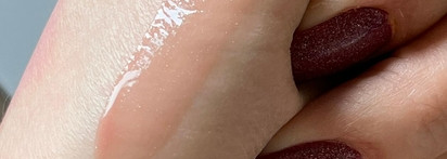 Sergey Naumov: прозрачность и невесомость