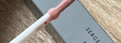 Sergey Naumov: прозрачность и невесомость