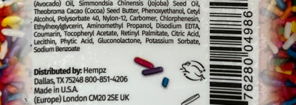 Розочки с торта. Hempz Buttercream Birthday cake